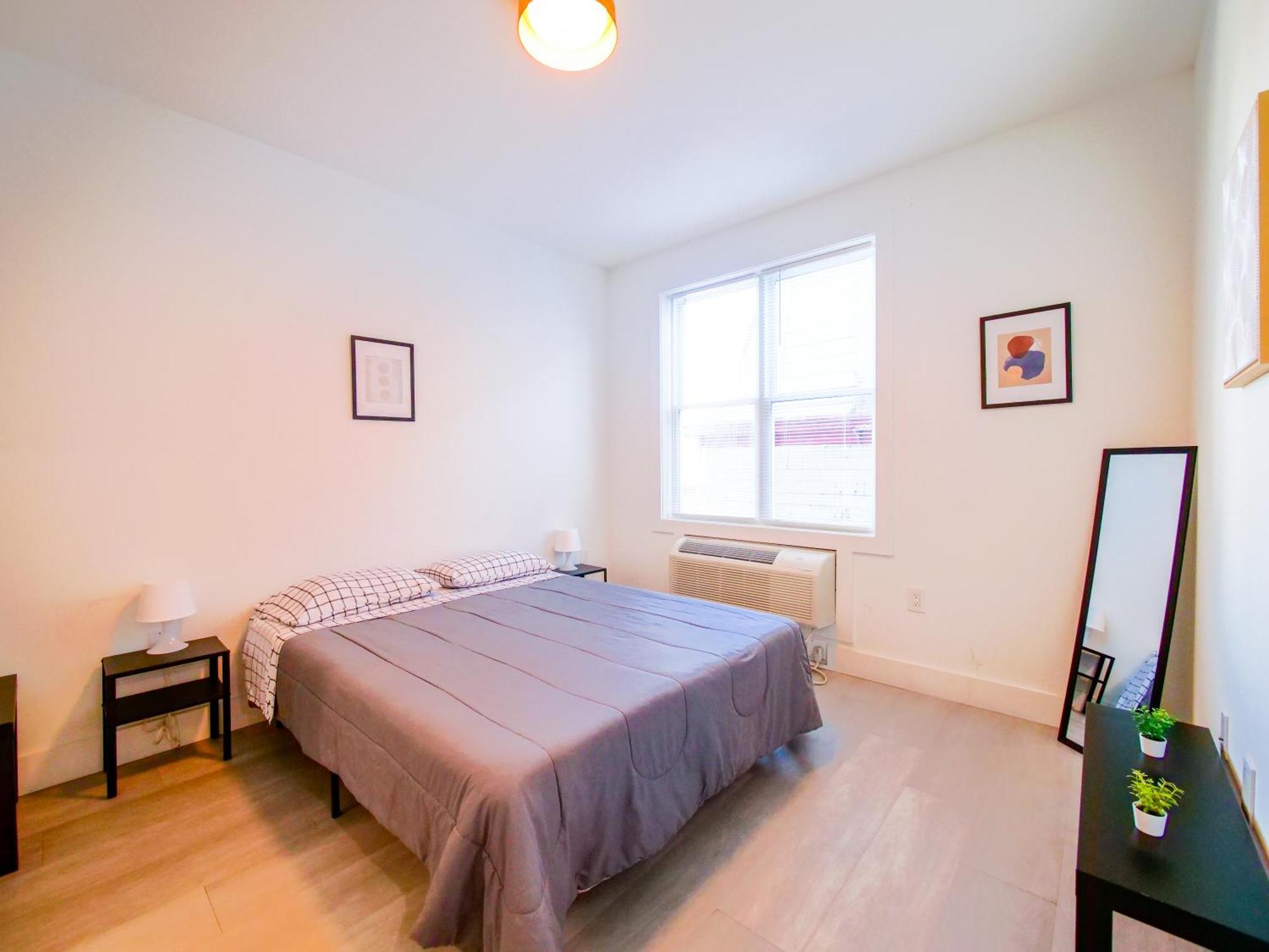 New Modern Serenity- 2Br Retreat Near New York City 巴约讷 外观 照片