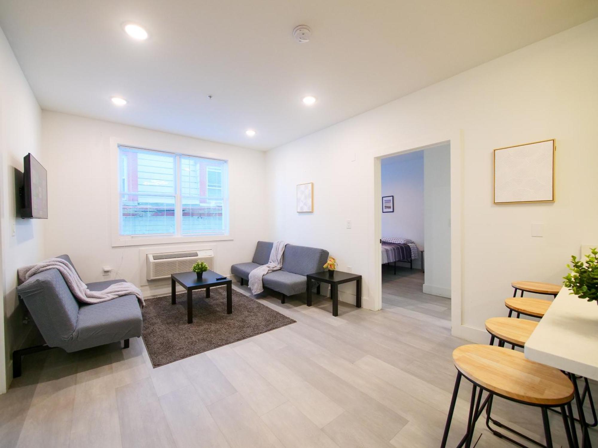 New Modern Serenity- 2Br Retreat Near New York City 巴约讷 外观 照片