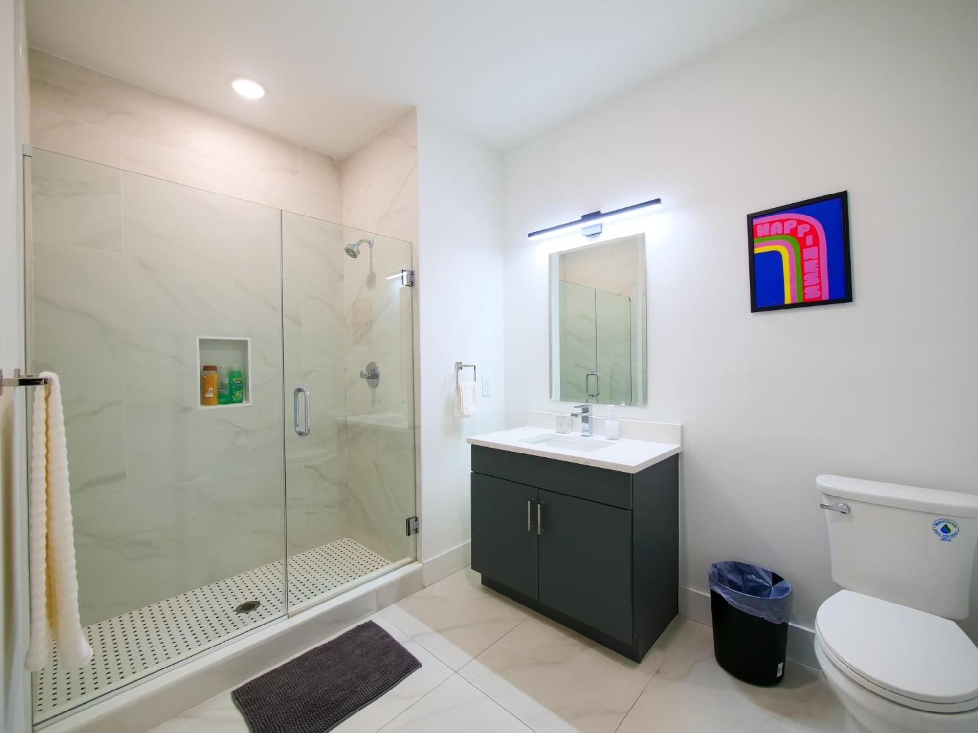 New Modern Serenity- 2Br Retreat Near New York City 巴约讷 外观 照片