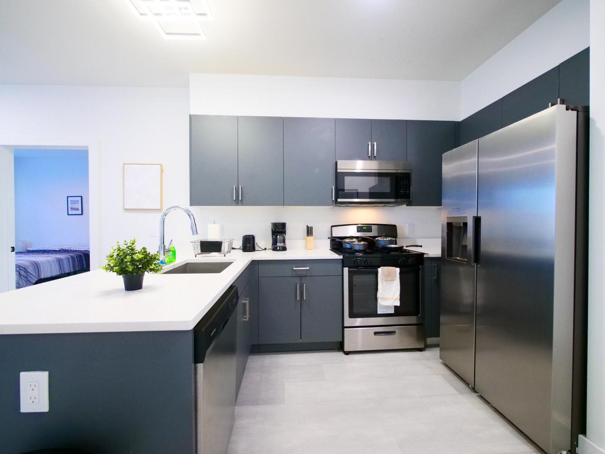 New Modern Serenity- 2Br Retreat Near New York City 巴约讷 外观 照片